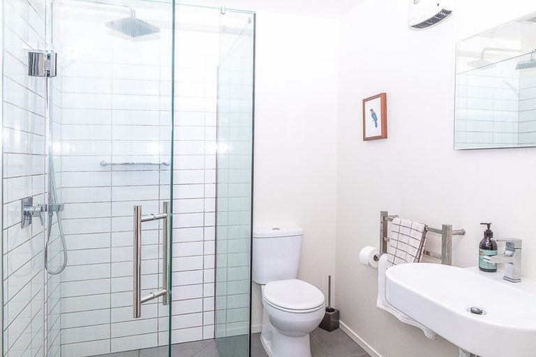 Photo of property in 20 Lochburn Avenue, Glenorchy, 9372