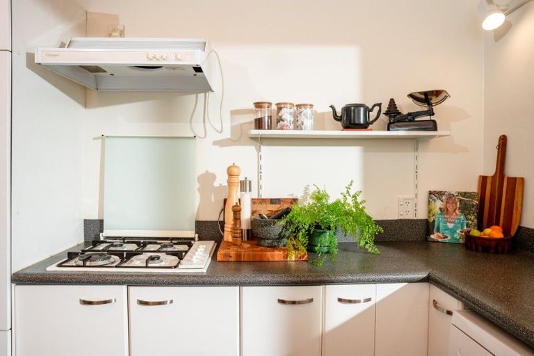 Photo of property in 14 Aparima Avenue, Miramar, Wellington, 6022