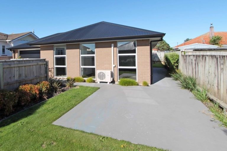 Photo of property in 328b Carrington Street, Vogeltown, New Plymouth, 4310