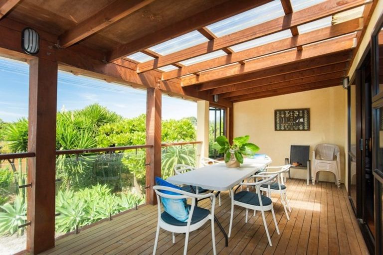 Photo of property in 57 Moana Road, Okitu, Gisborne, 4010