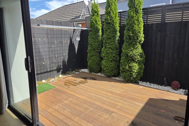Photo of property in 2/45 Maxwell Street, Riccarton, Christchurch, 8041