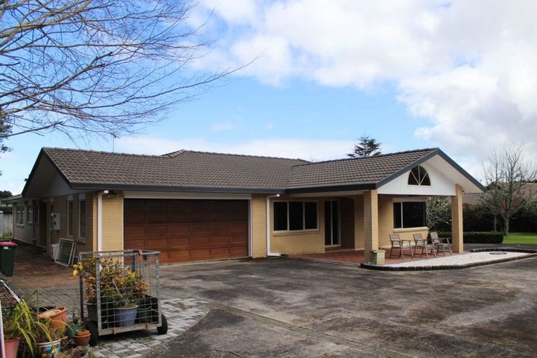 Photo of property in 160a Hill Road, Manurewa, Auckland, 2105