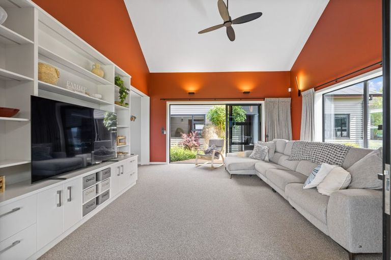 Photo of property in 67 Lomond Grove, Acacia Bay, Taupo, 3385