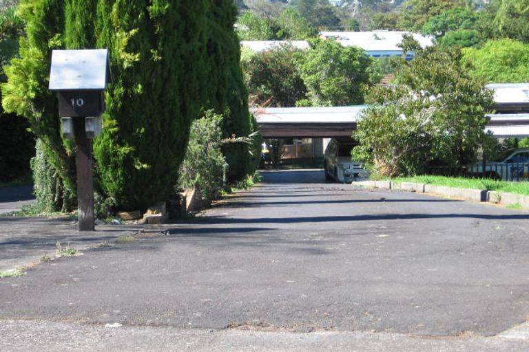 Photo of property in 10 Dawn Place, Te Atatu South, Auckland, 0610