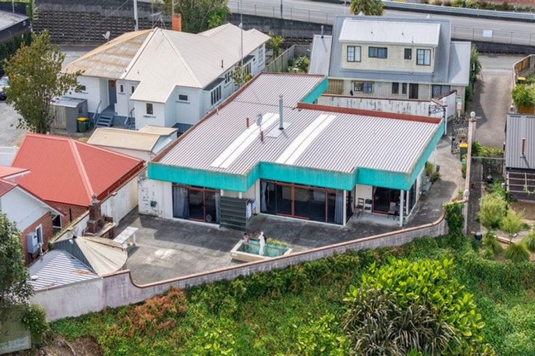 Photo of property in 169 River Road, Hamilton East, Hamilton, 3216