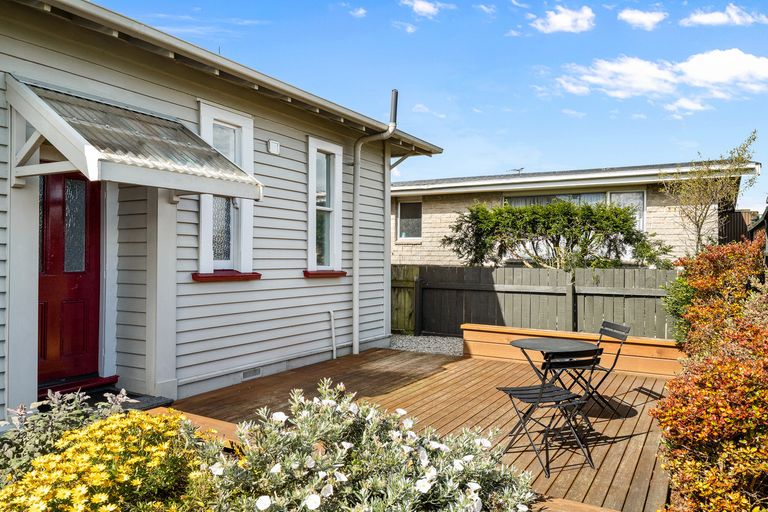 Photo of property in 4 Rugby Street, Saint Kilda, Dunedin, 9012