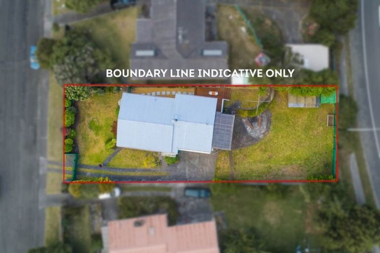 Photo of property in 14 Hollis Road, Paraparaumu Beach, Paraparaumu, 5032