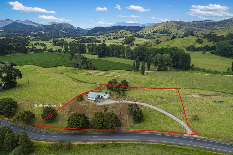 Photo of property in 3659 Mangakahia Road, Pakotai, Whangarei, 0172