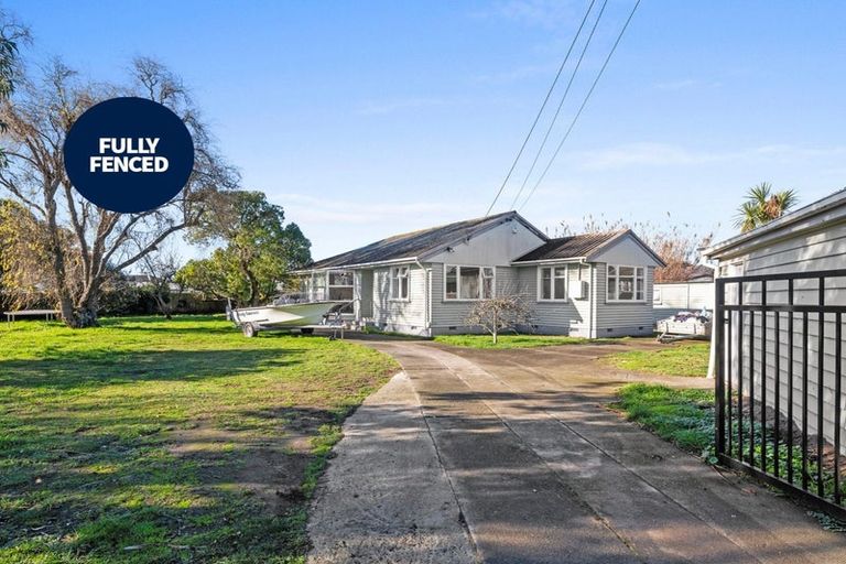 Photo of property in 13 Coulter Street, Linwood, Christchurch, 8062