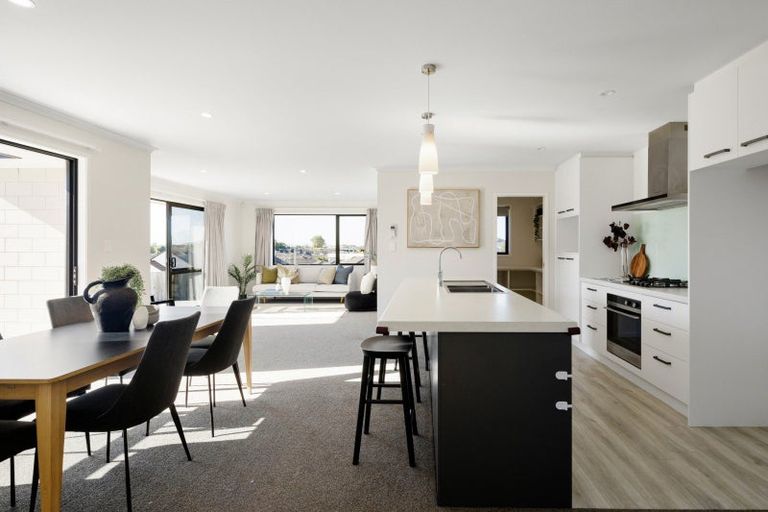 Photo of property in 38 Rose Berry Crescent, Flagstaff, Hamilton, 3210