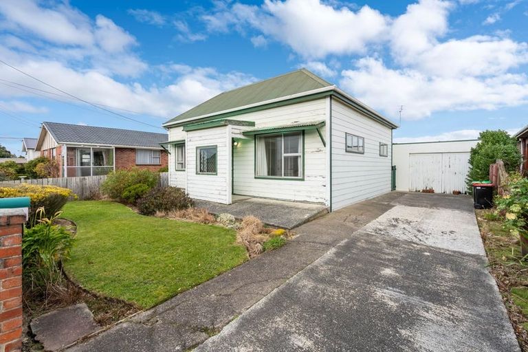 Photo of property in 24 Freyberg Street, Saint Kilda, Dunedin, 9012