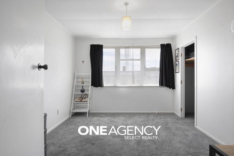 Photo of property in 101 Waihora Crescent, Waitangirua, Porirua, 5024
