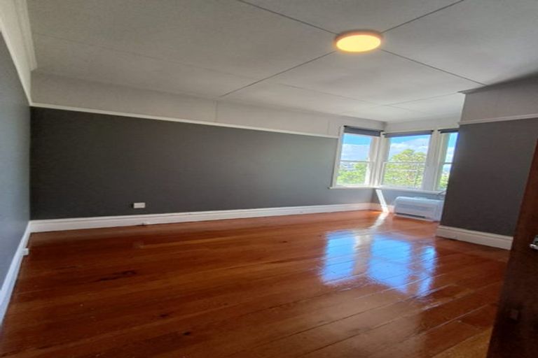 Photo of property in 22 Hinau Road, Hataitai, Wellington, 6021