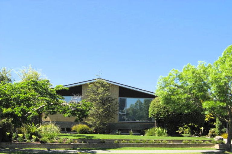 Photo of property in 26 Hartford Street, Burnside, Christchurch, 8053