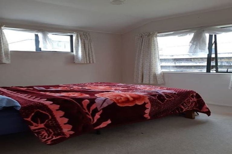 Photo of property in 2/119 Rangitoto Road, Papatoetoe, Auckland, 2025