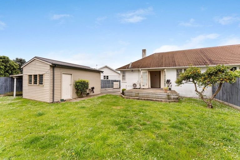 Photo of property in 10 Matene Place, Otaki, 5512