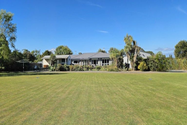 Photo of property in 192 Waitohu Valley Road, Otaki, 5583