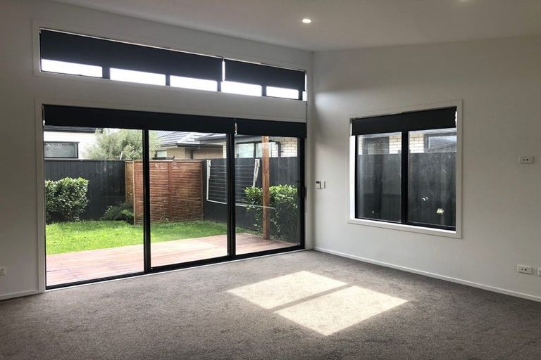 Photo of property in 47 Constable Road, Muriwai, Waimauku, 0881