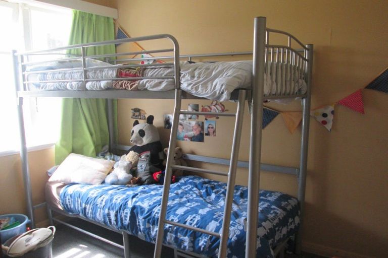 Photo of property in 13 Park Road, West End, Palmerston North, 4412