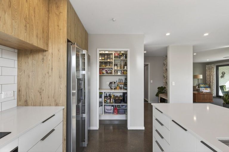 Photo of property in 4a James Drive, Bell Block, New Plymouth, 4312