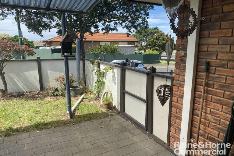 Photo of property in 72 Denny Hulme Drive, Mount Maunganui, 3116