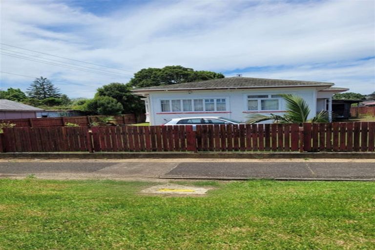 Photo of property in 31 Driver Road, Mangere East, Auckland, 2024