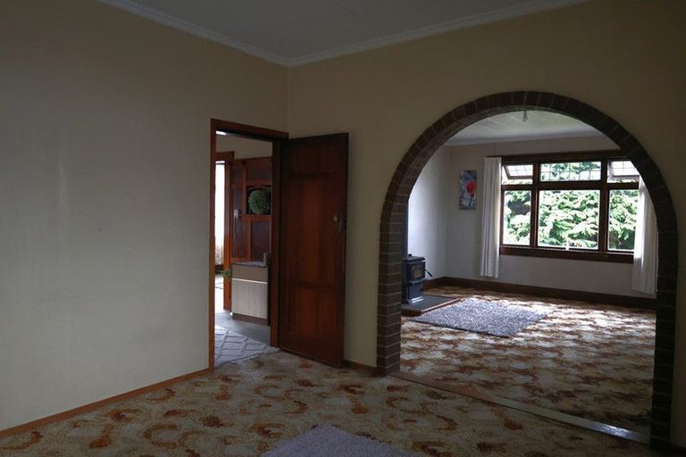 Photo of property in 19 Branksea Street, Kaitangata, 9210