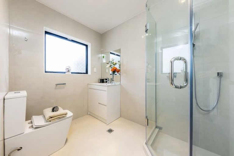 Photo of property in 141a Russell Road, Manurewa, Auckland, 2102