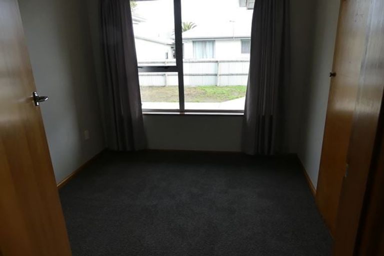 Photo of property in 4 Newhaven Street, Burwood, Christchurch, 8083