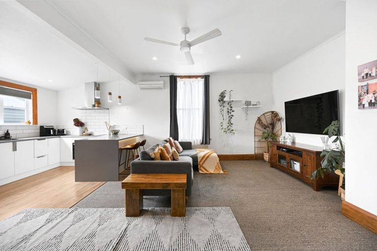 Photo of property in 35 Rifle Range Road, Dinsdale, Hamilton, 3204