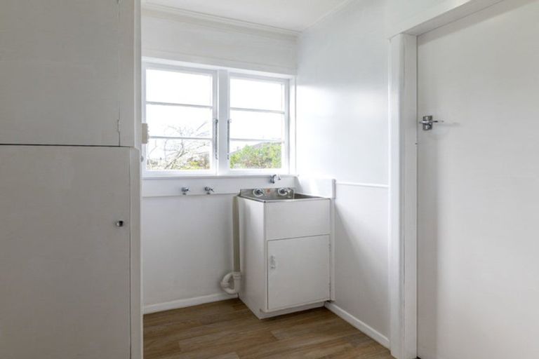 Photo of property in 20 Hannan Street, Levin, 5510