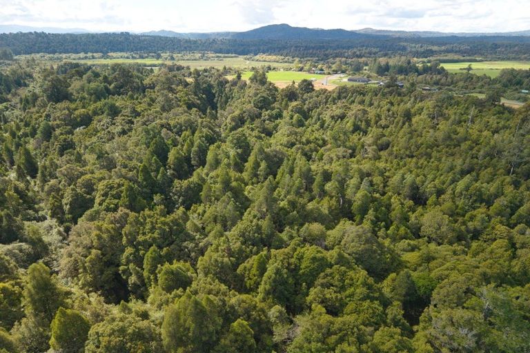 Photo of property in 52 Aratika Drive, Arnold Valley, 7872