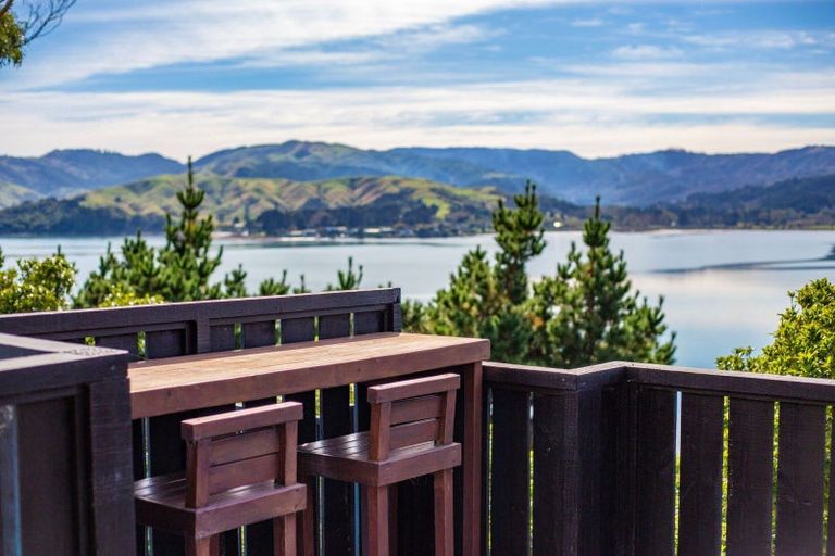 Photo of property in 11 Spinnaker Drive, Whitby, Porirua, 5024