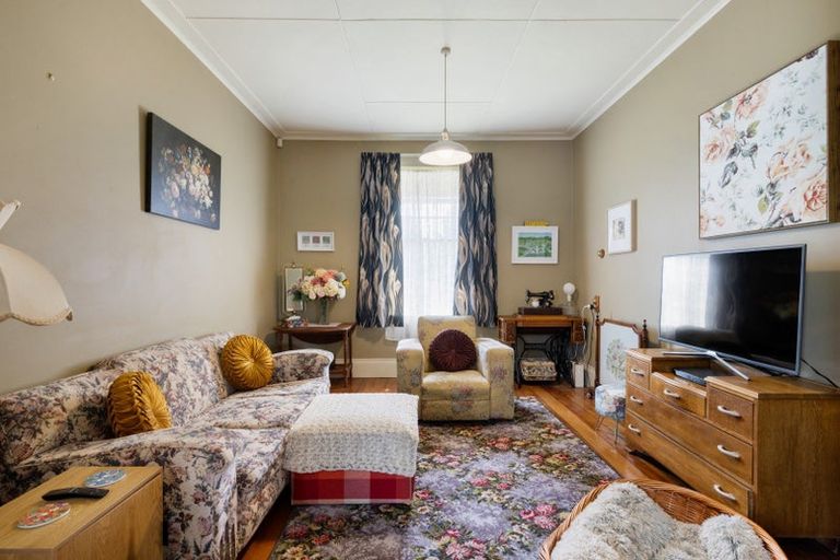 Photo of property in 31 Rifle Range Road, Dinsdale, Hamilton, 3204