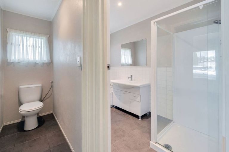 Photo of property in 1/29 Manse Road, Pahurehure, Papakura, 2113