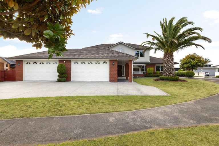 Photo of property in 28 The Esplanade, Huntington, Hamilton, 3210