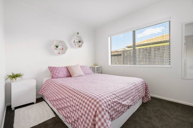 Photo of property in 8 Nicole Place, Papamoa Beach, Papamoa, 3118