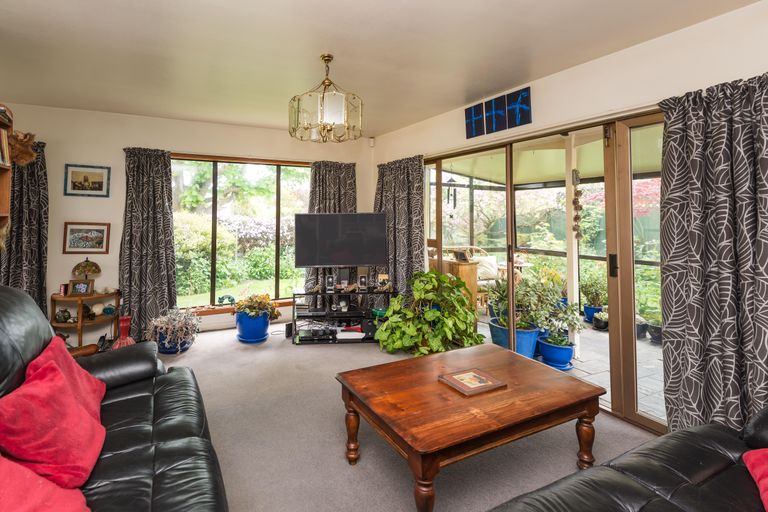 Photo of property in 2 Crosby Street, Mairehau, Christchurch, 8013