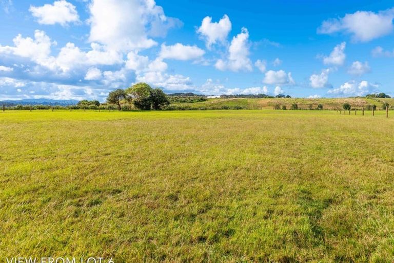 Photo of property in 16 Koutu Point Road, Opononi, Kaikohe, 0473