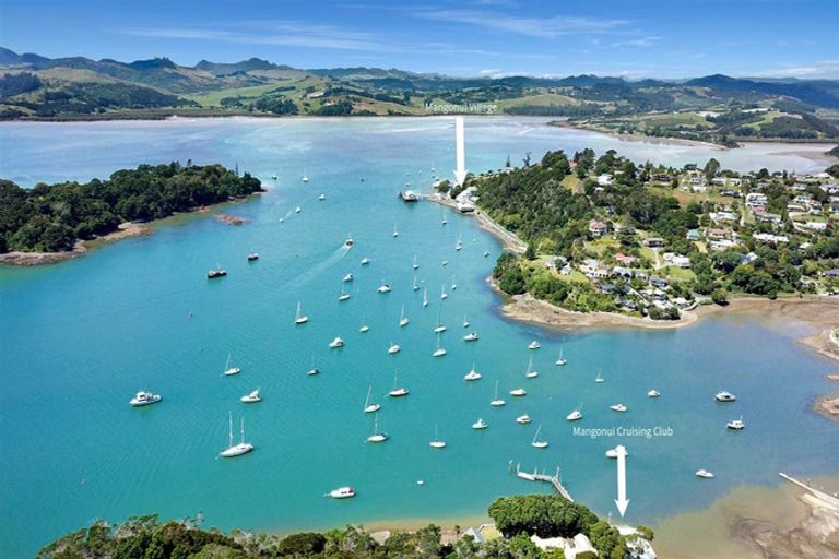 Photo of property in 4 Midgard Road, Coopers Beach, 0420