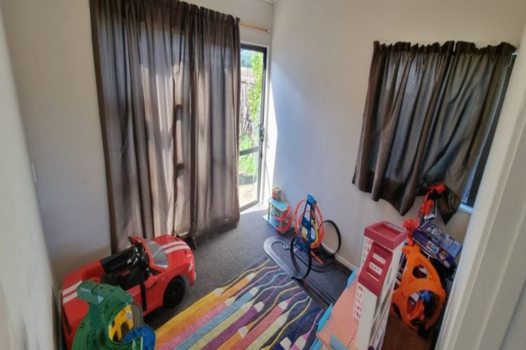 Photo of property in 31 Railway Street West, Papakura, 2110
