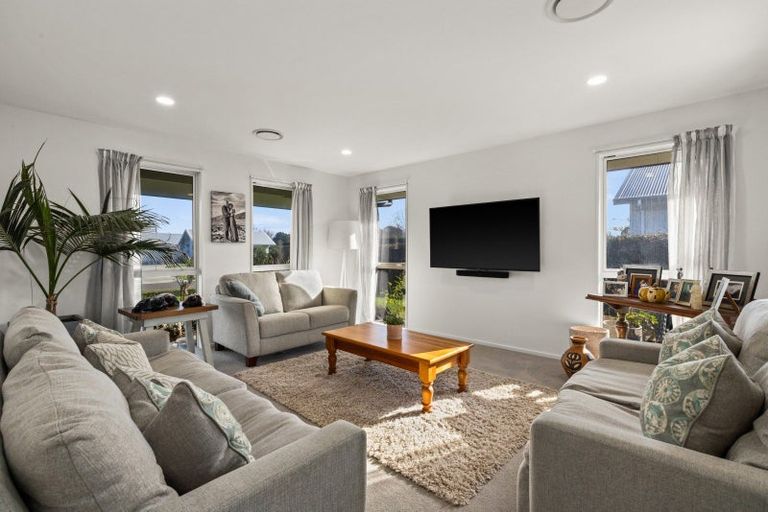 Photo of property in 3 Cape Grove, Haumoana, Hastings, 4180