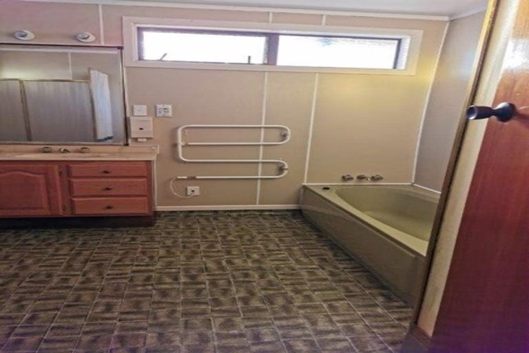 Photo of property in 102 Masters Avenue, Hillcrest, Hamilton, 3216