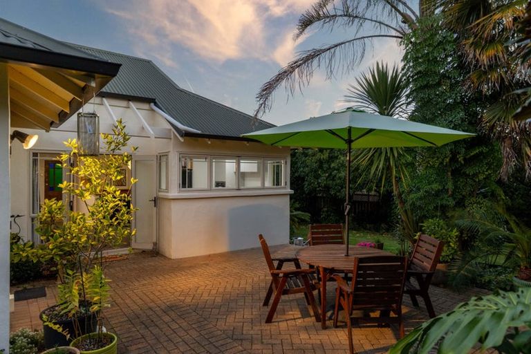 Photo of property in 7 Mcleod Mews, Rototuna, Hamilton, 3210