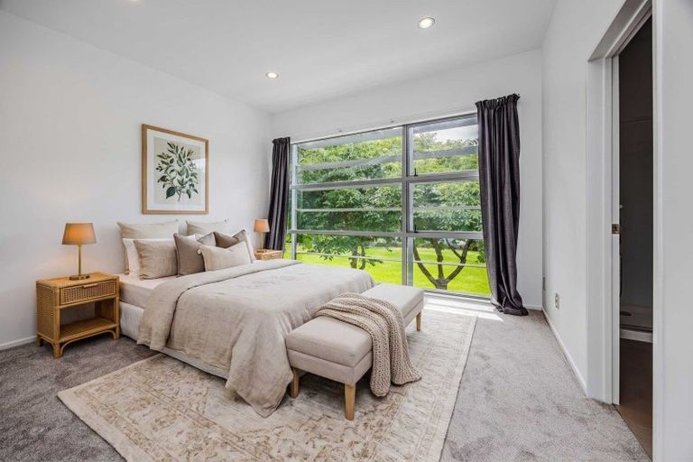 Photo of property in 18 Kauri Drive, Takanini, 2112