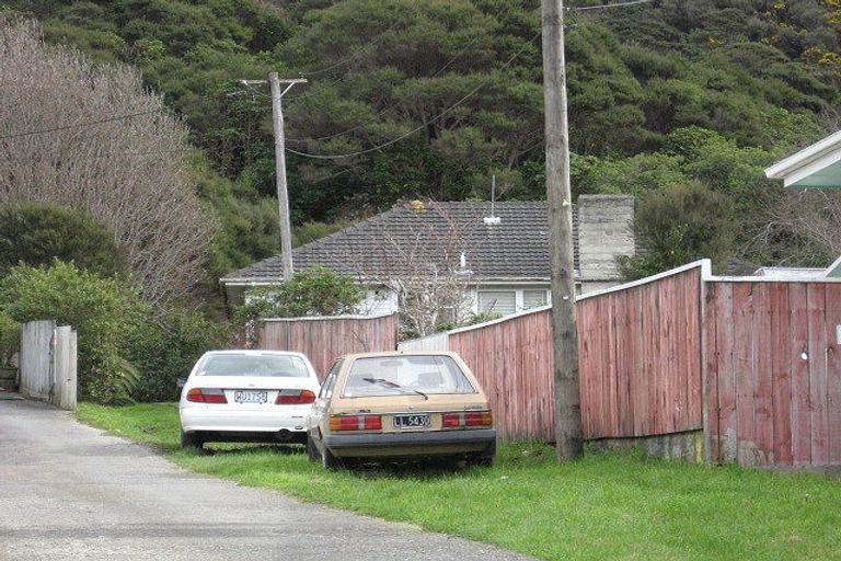 Photo of property in 133 Wellington Road, Wainuiomata, Lower Hutt, 5014