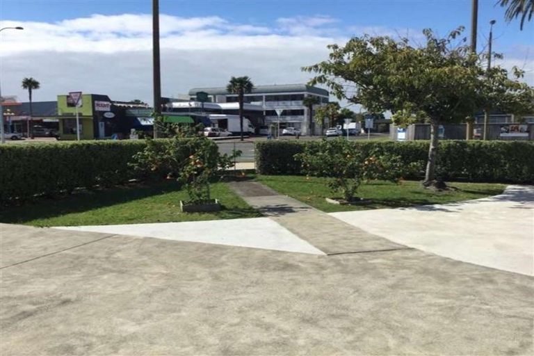 Photo of property in 2 Wilding Avenue, Marewa, Napier, 4110