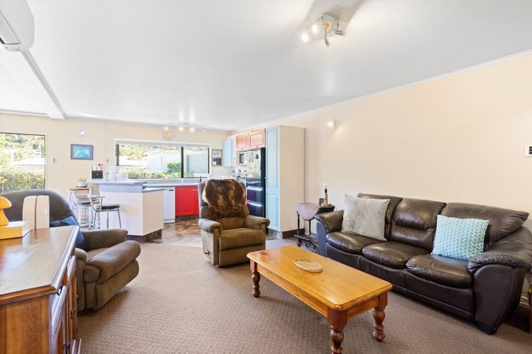 Photo of property in 77b Hampden Street, Picton, 7220
