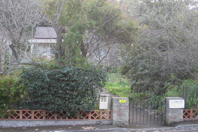 Photo of property in 20 Coote Road, Bluff Hill, Napier, 4110