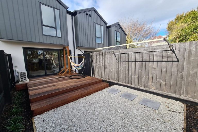 Photo of property in 4/19 Brockworth Place, Riccarton, Christchurch, 8011